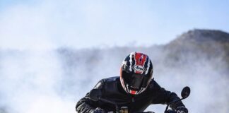 POISED FOR THRILLS: INDIAN FTR 1200