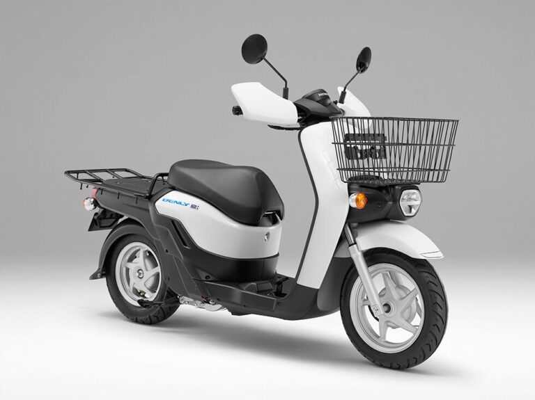 Honda BENLY e: Business scooters
