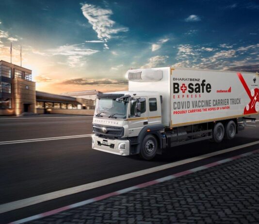 Daimler Trucks unveils Reefer Truck for Vaccine Transportation in India Truck