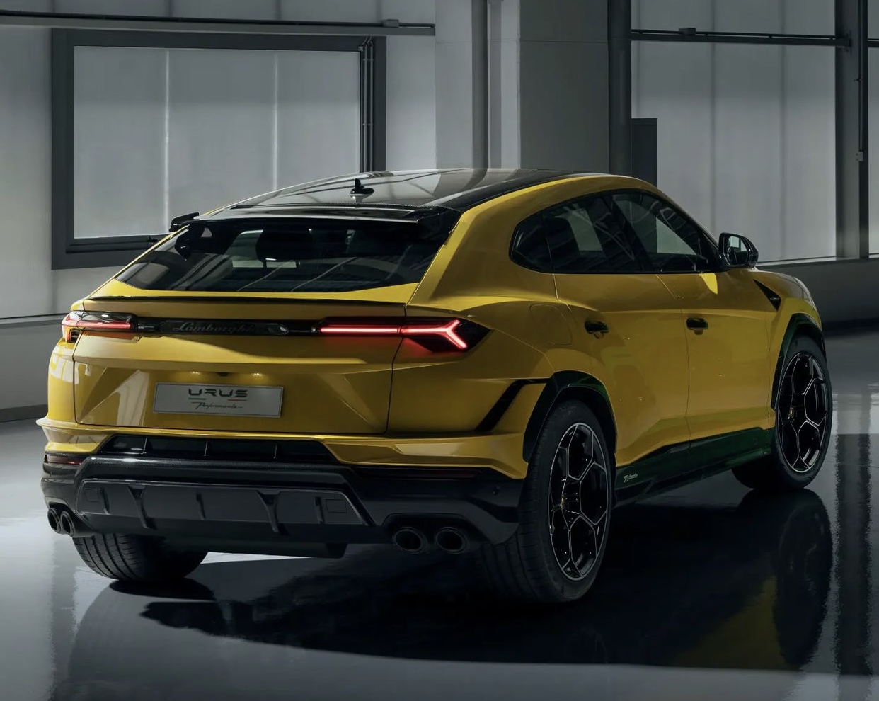 2023 Lamborghini Urus Performante: The Mean Machine